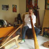 Bettina Kallausch mit Didgeridoo